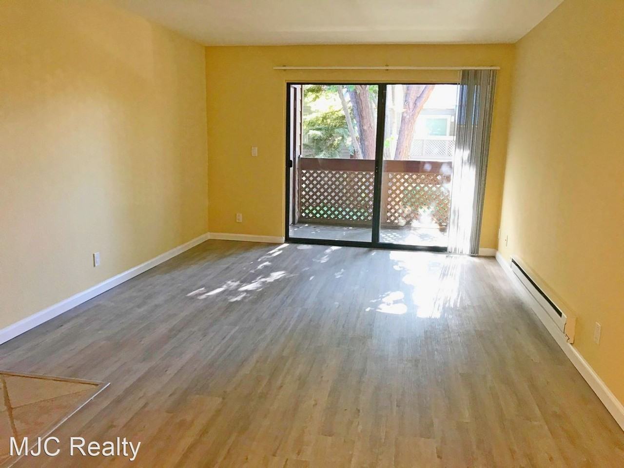 726 Teatree Ct - Photo 3 of 24