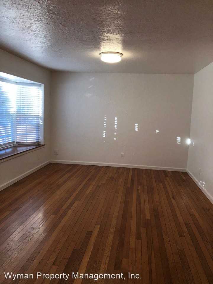 6 Chelsea Ave - Photo 3 of 18