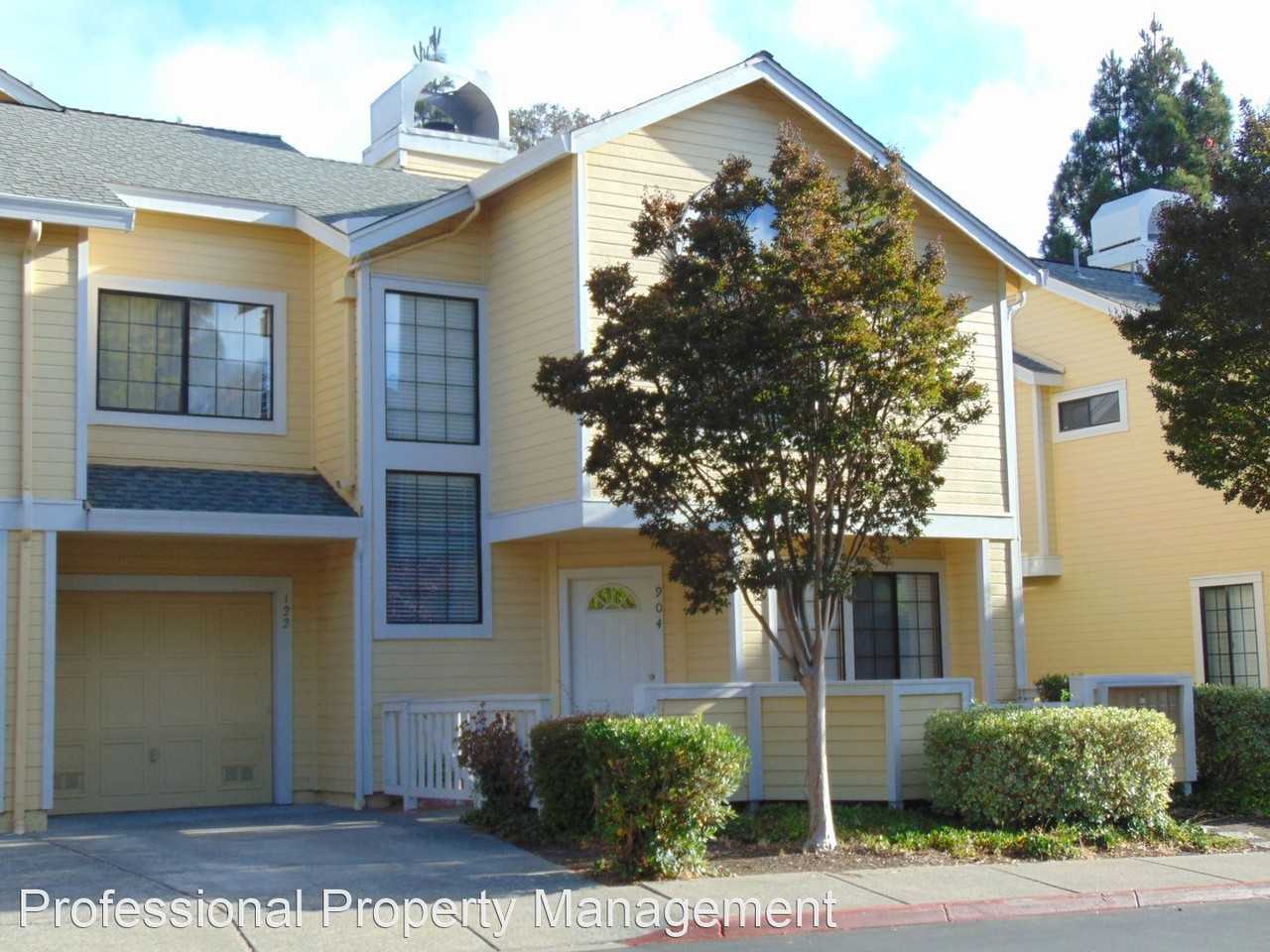 904 Devonwood - Photo 3 of 18