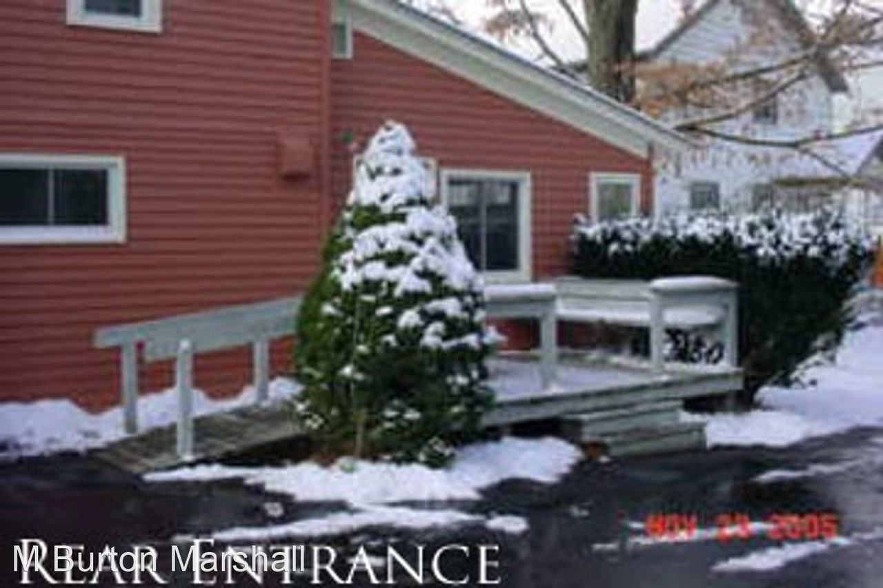 66 Utica St - Photo 2 of 16