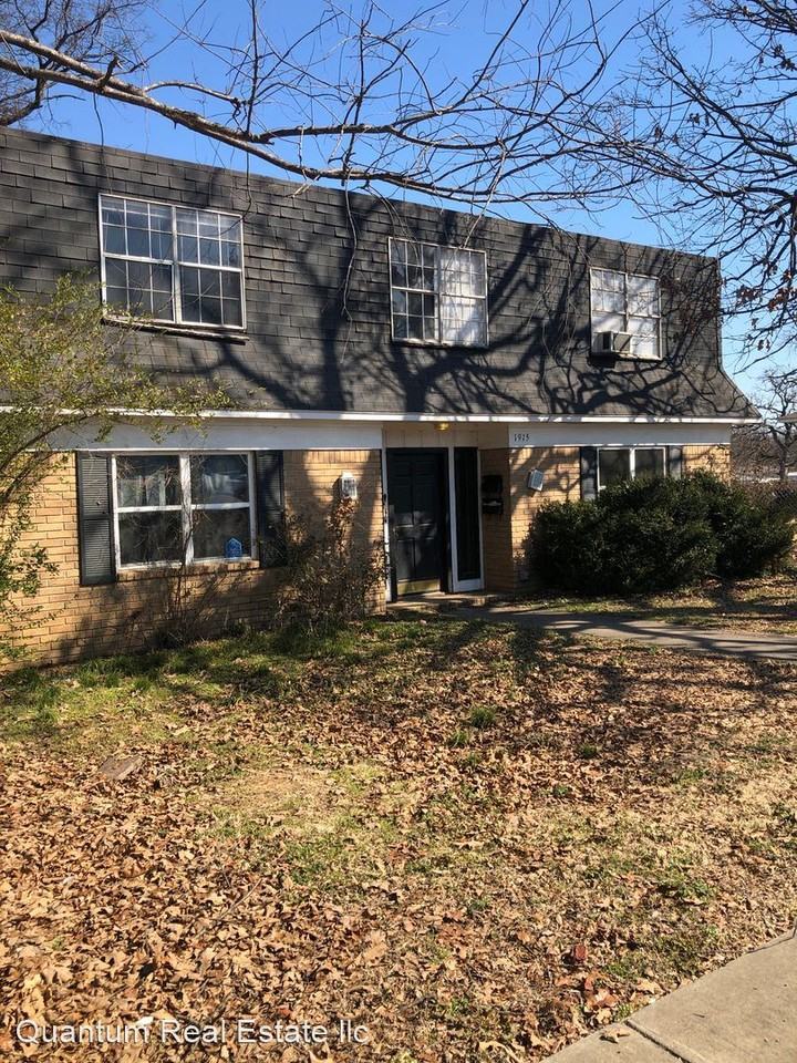 1915 SOUTH T ST Apartments 1915 S T St, Fort Smith, AR 72901 Zumper