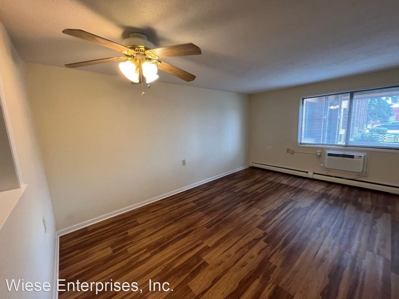 Eden's PointeOne bedroom units in downtown Boone 1104 8th St, Boone