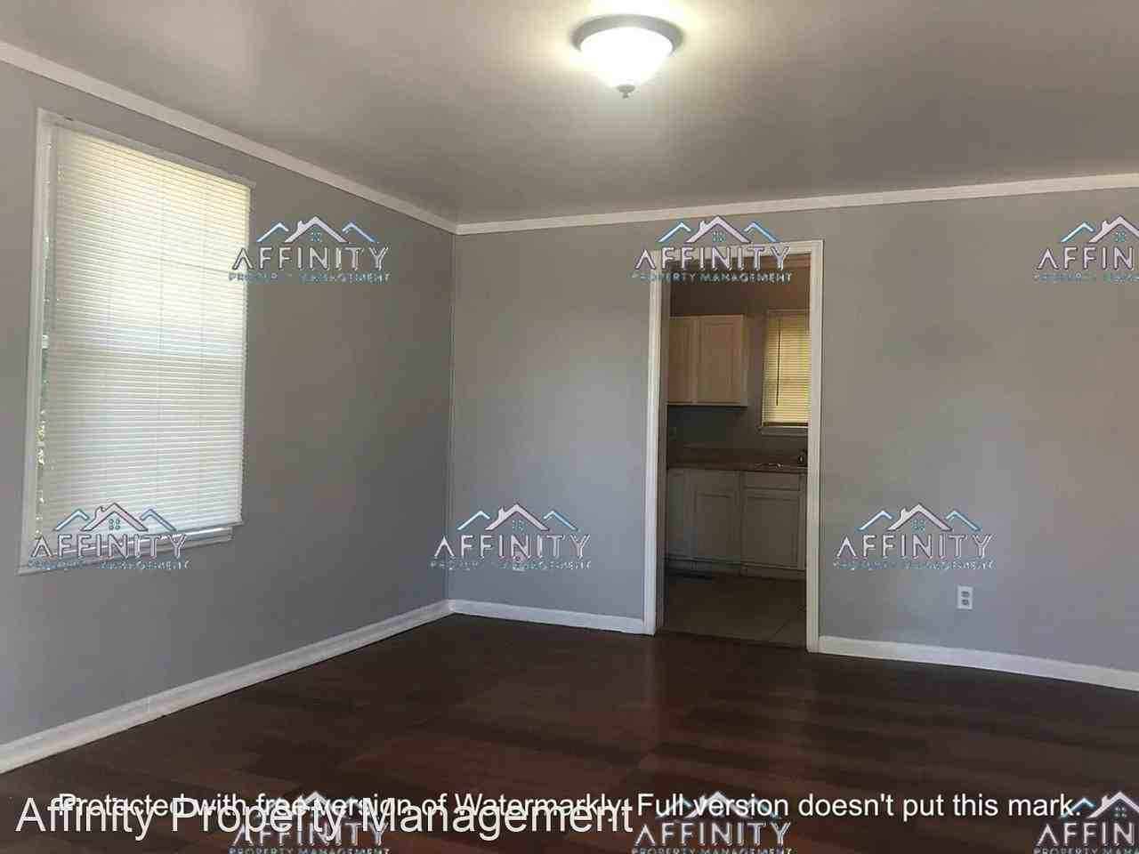 294 Pursley St - Photo 3 of 8
