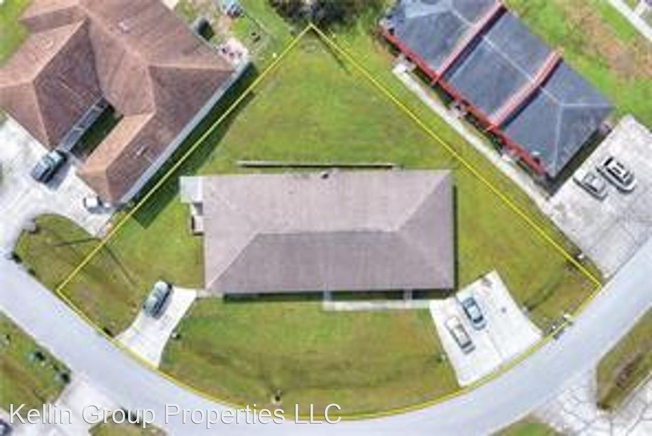 858 Fox Lake Dr - Photo 2 of 20