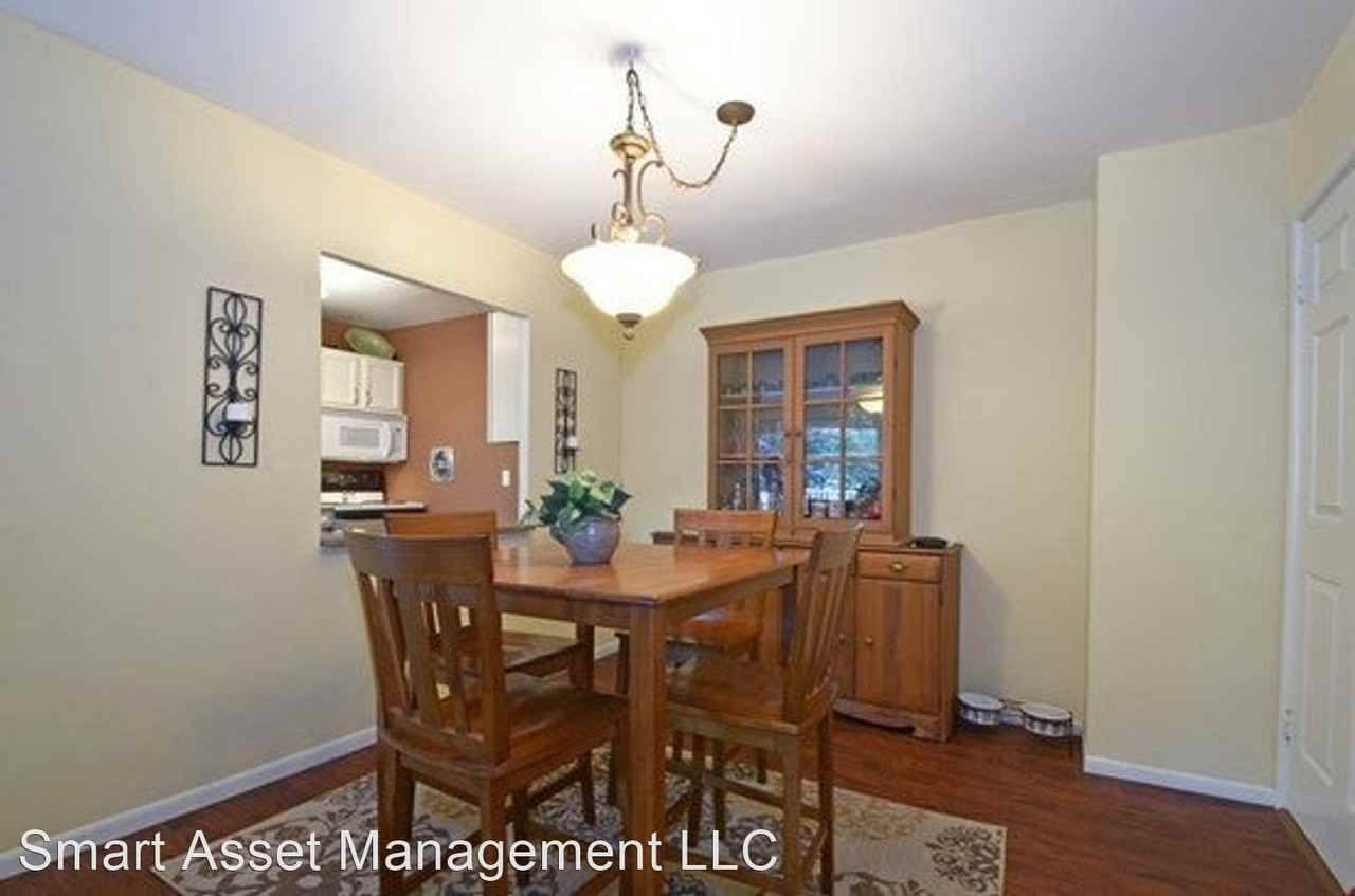 524 Laurel Lake Rd #5 - Photo 3 of 5