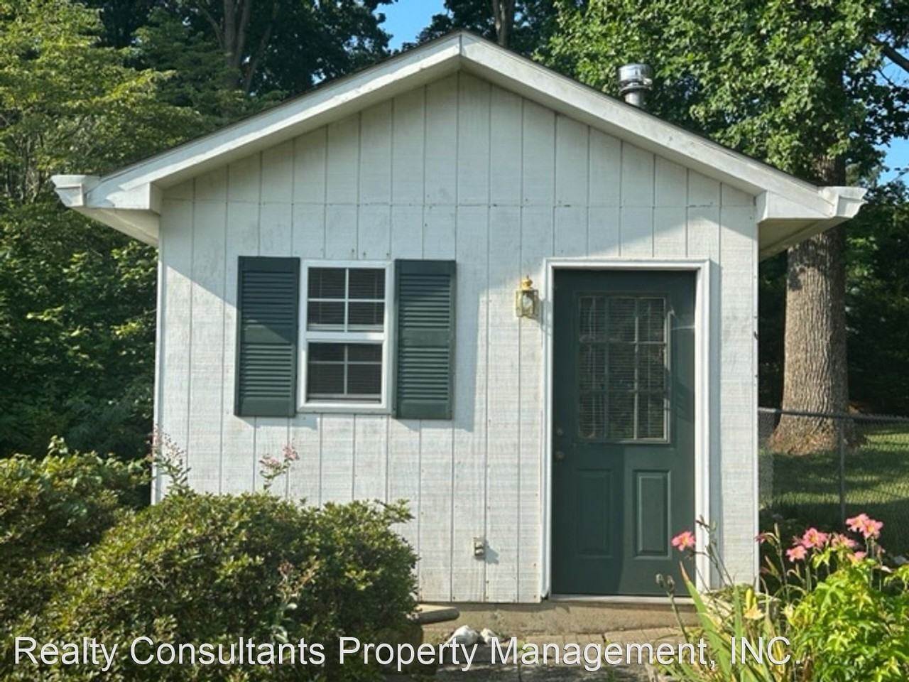 3546 Cherry Ln - Photo 2 of 23