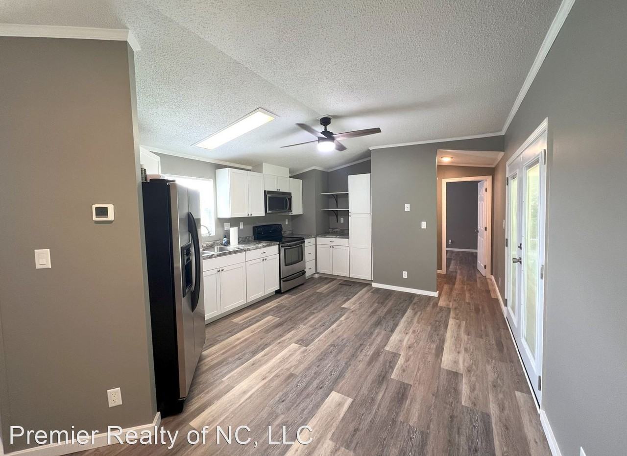 875 Wagner Rd - Photo 3 of 17