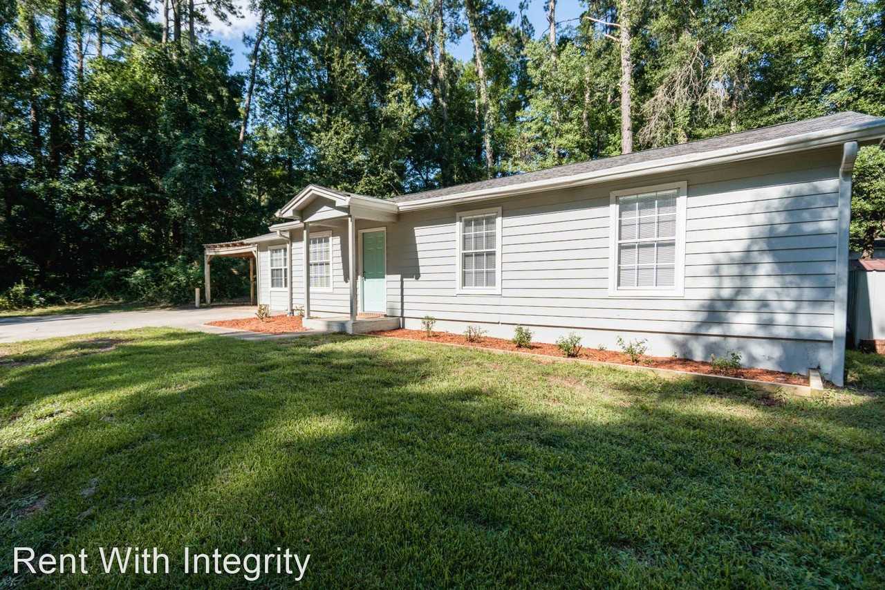 1933 Raymond Tucker Rd - Photo 2 of 37