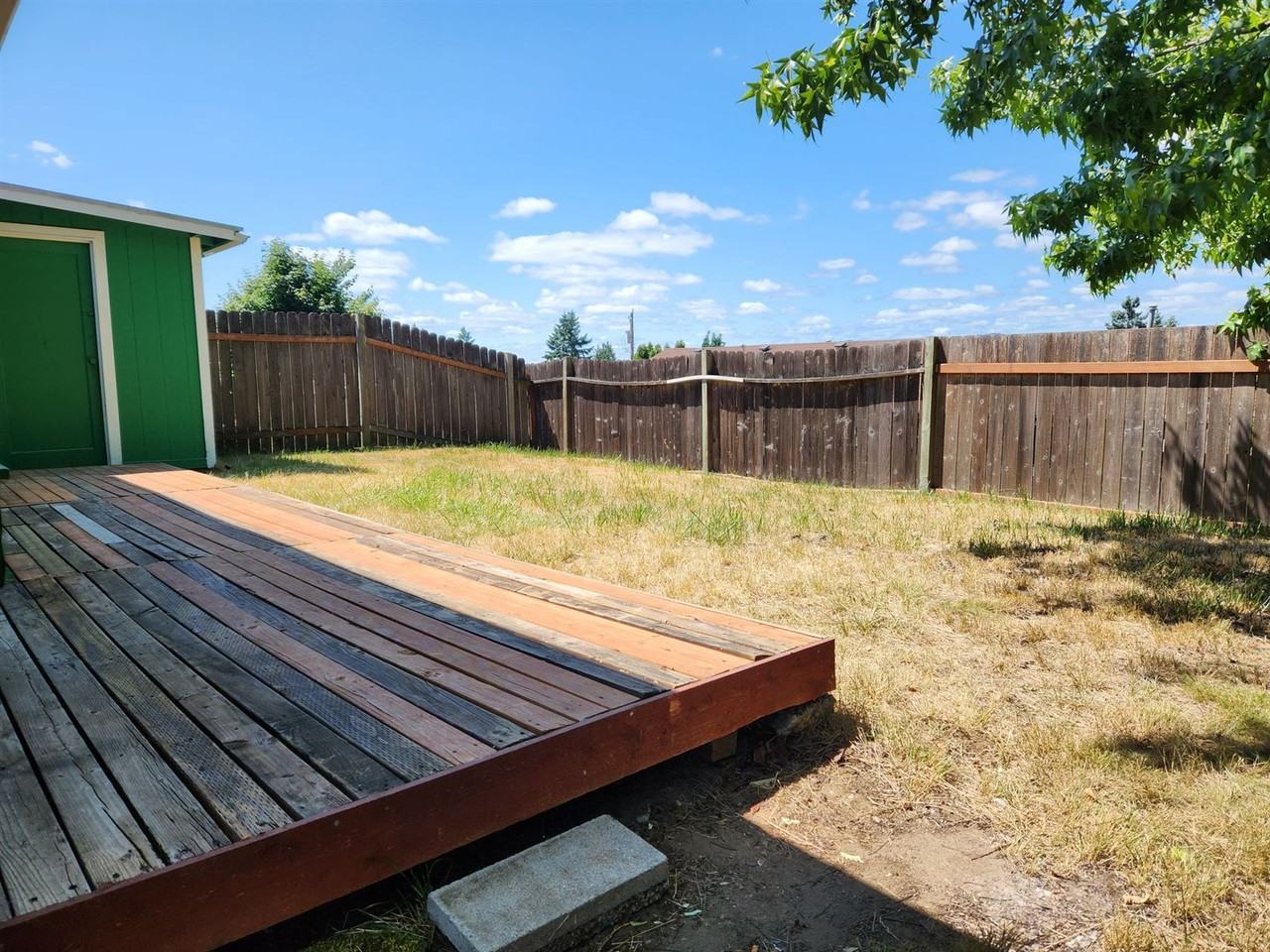 3329 Ward Ave - Photo 2 of 38