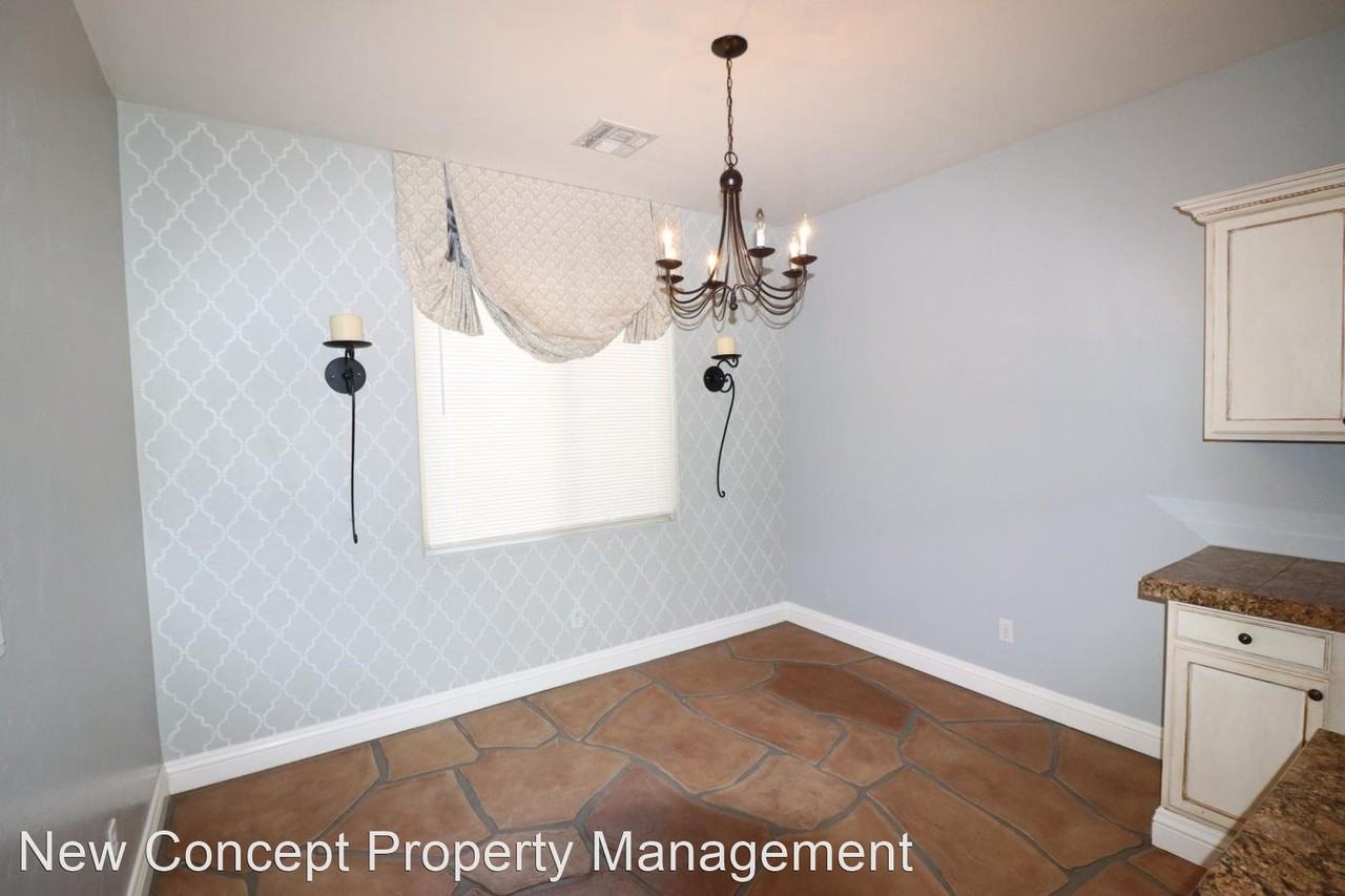 5533 W Carriage Dr - Photo 2 of 38