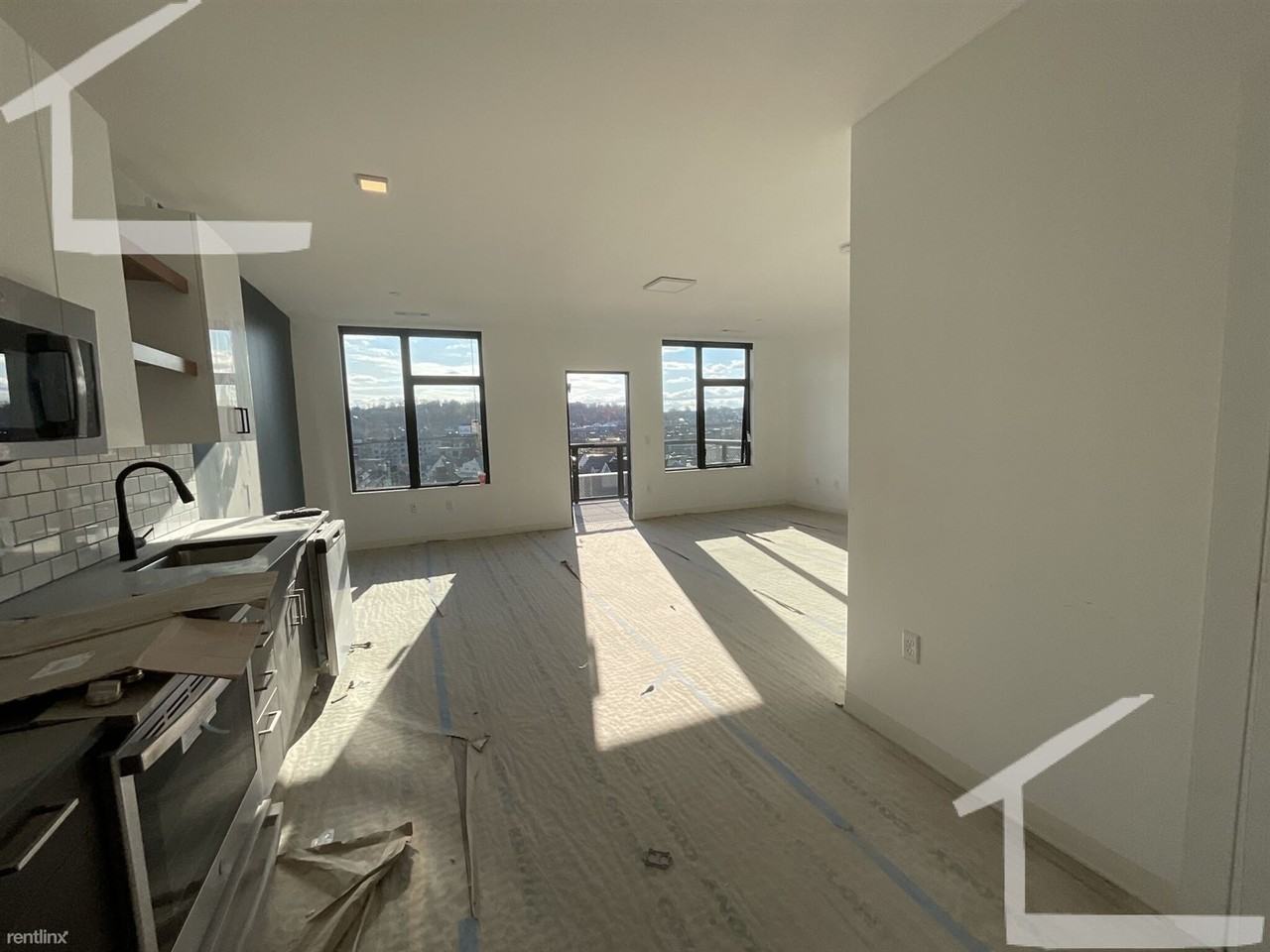 89 Brighton Ave #506F