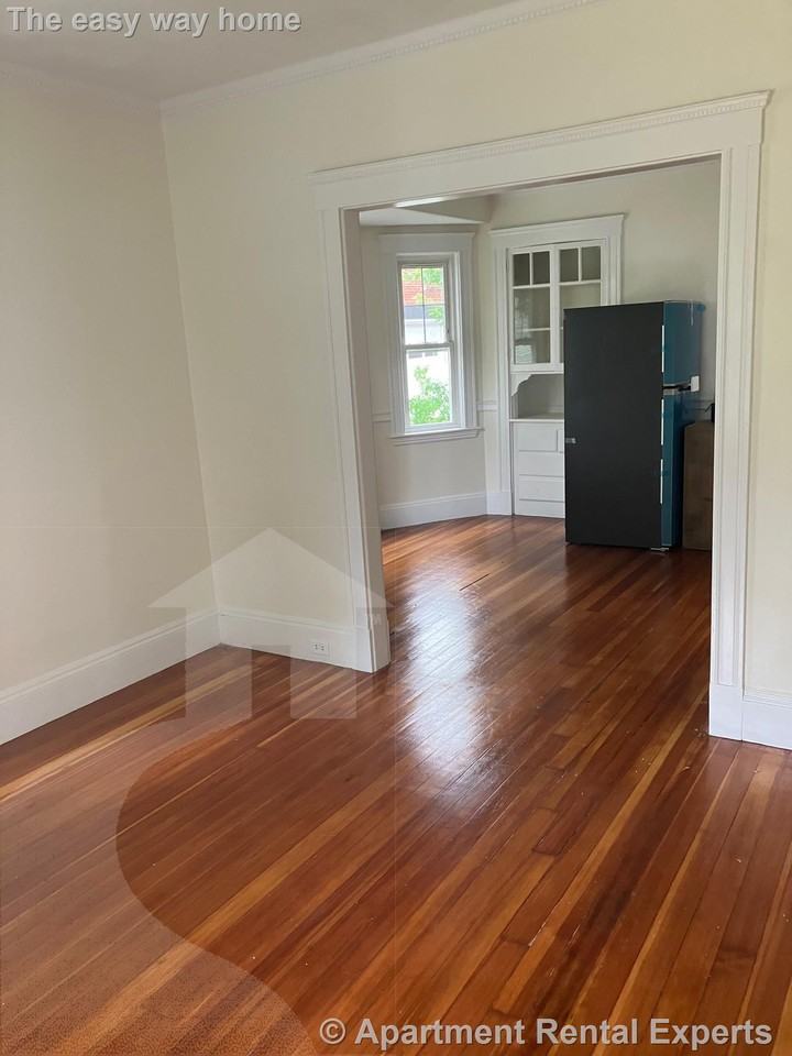 1 Burrill Ter - Photo 3 of 18