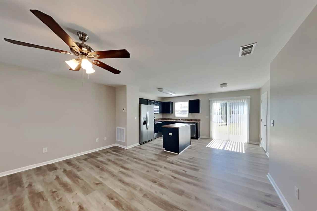 1868 Belle Arbor Dr - Photo 3 of 16