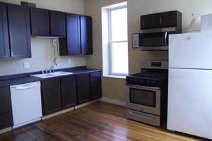 featured image of 3220A Cherokee St
