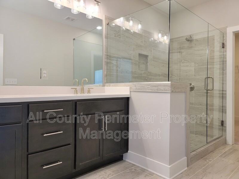 2475 Sycamore Rd Nw - Photo 7 of 15