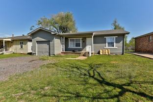 1409 Se 41st St - Photo 1 of 1