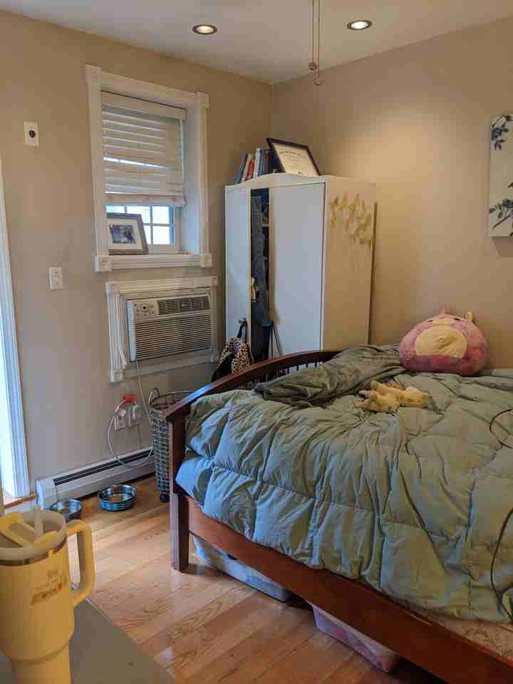 771 E 6th St #1 - Photo 7 of 14