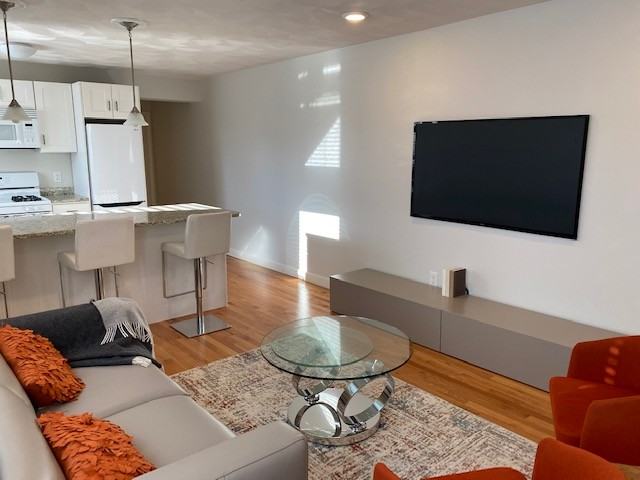 209 Commonwealth Ave #1 - Photo 3 of 13