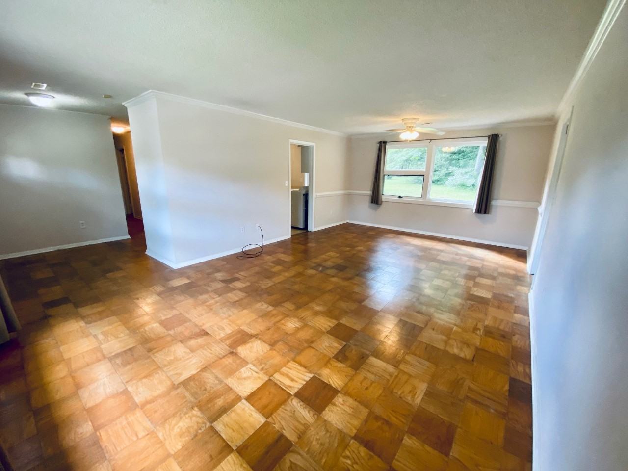 570 Juniper Dr - Photo 6 of 22