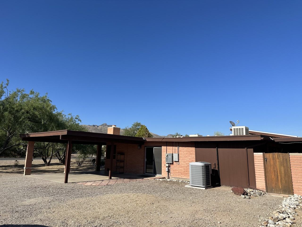 9240 E Summer Trl - Photo 2 of 16