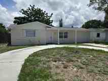 3612 Kingsbury Dr - Photo 1 of 1