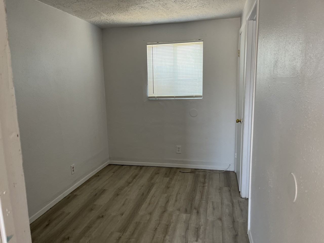 1420 4Th St Nw - Photo 5 of 44