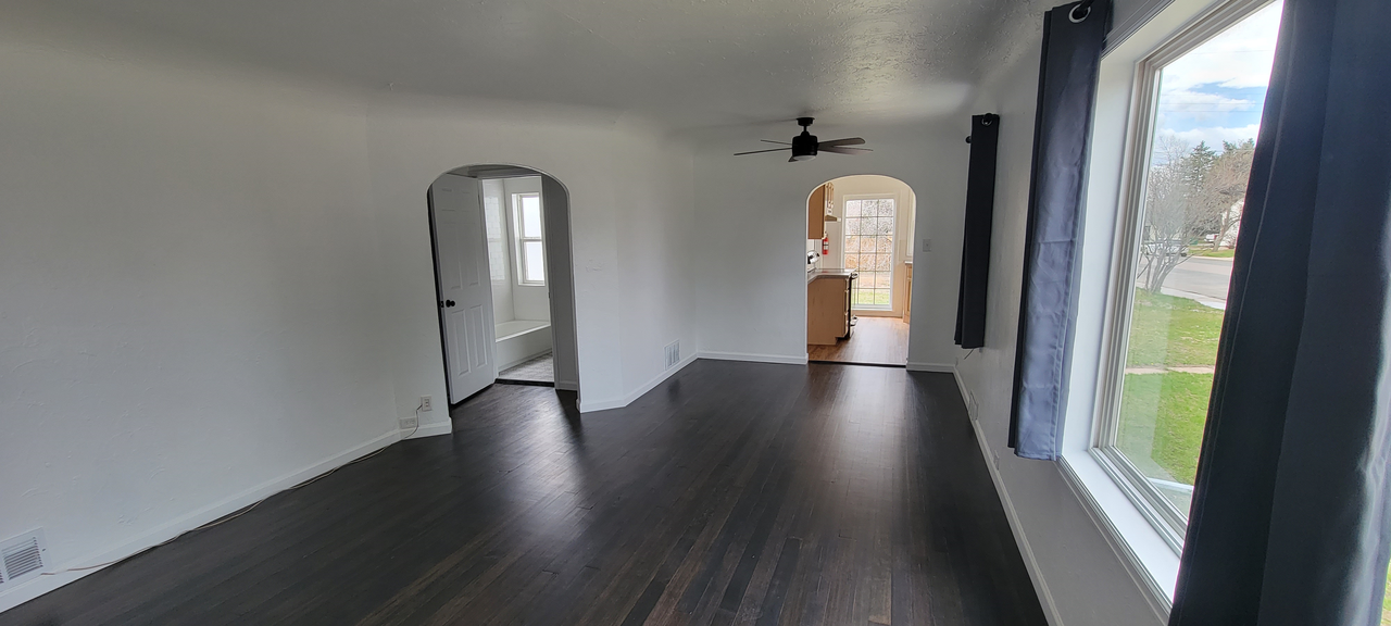 4701 S Pearl St - Photo 5 of 35