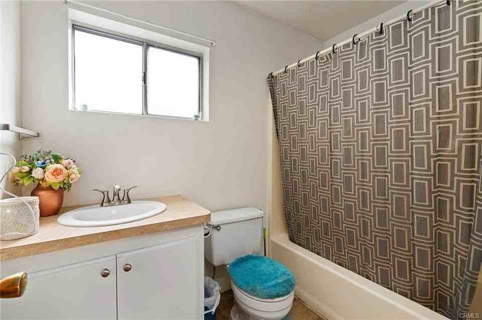 684 Forest Shade Rd - Photo 3 of 6