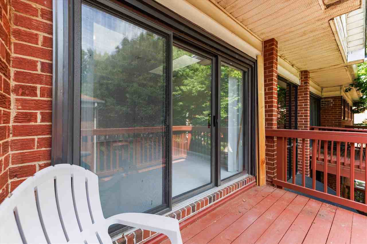 2702 Dartmouth Rd #7 - Photo 7 of 32