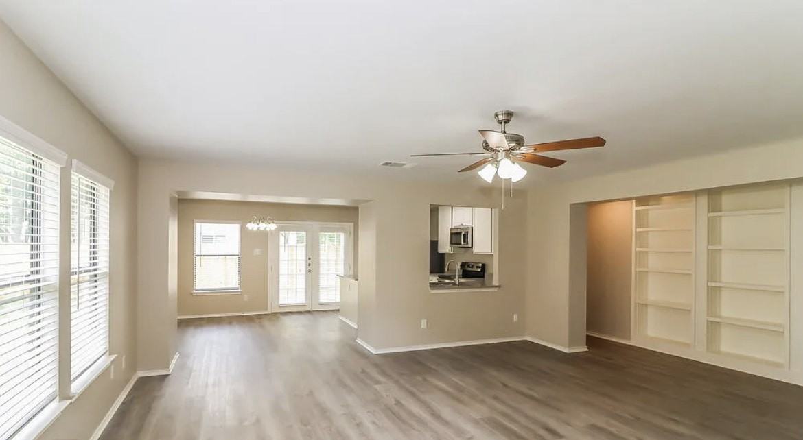 1325 Lakeside Loop #NA - Photo 3 of 16