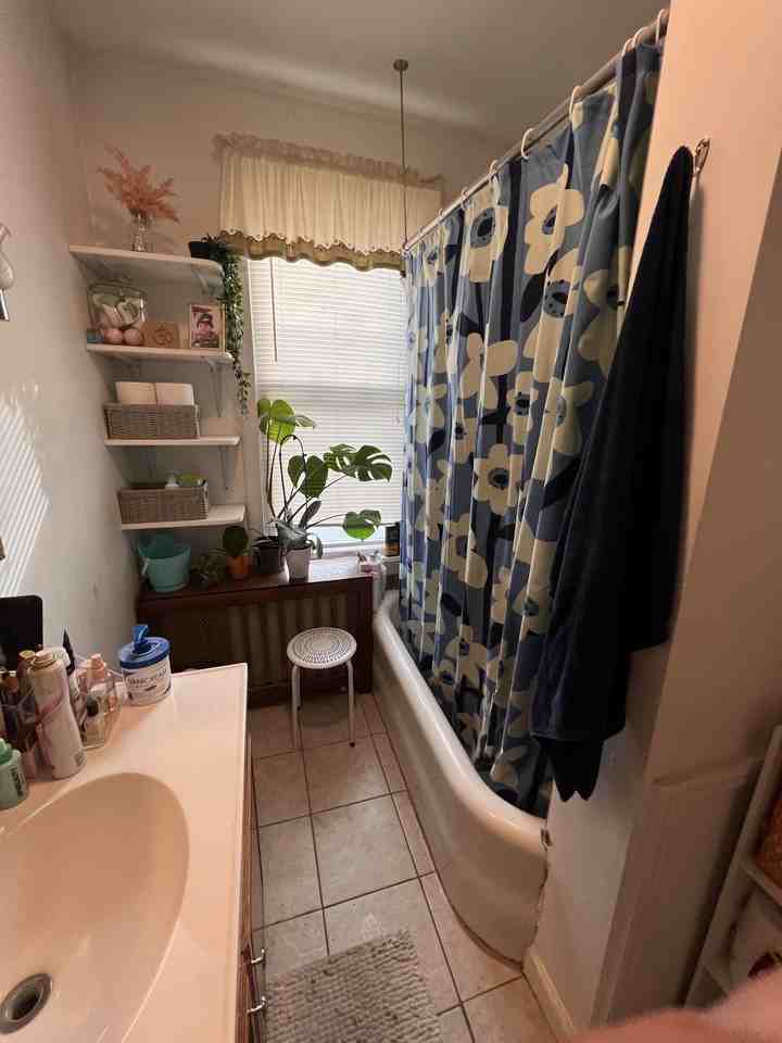 19 W Ridley Ave #2 - Photo 2 of 4