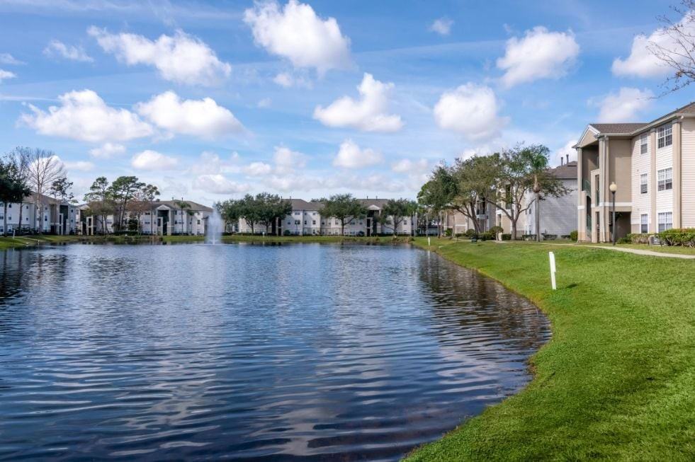 Wentworth Apartments - Photo 2 of 14