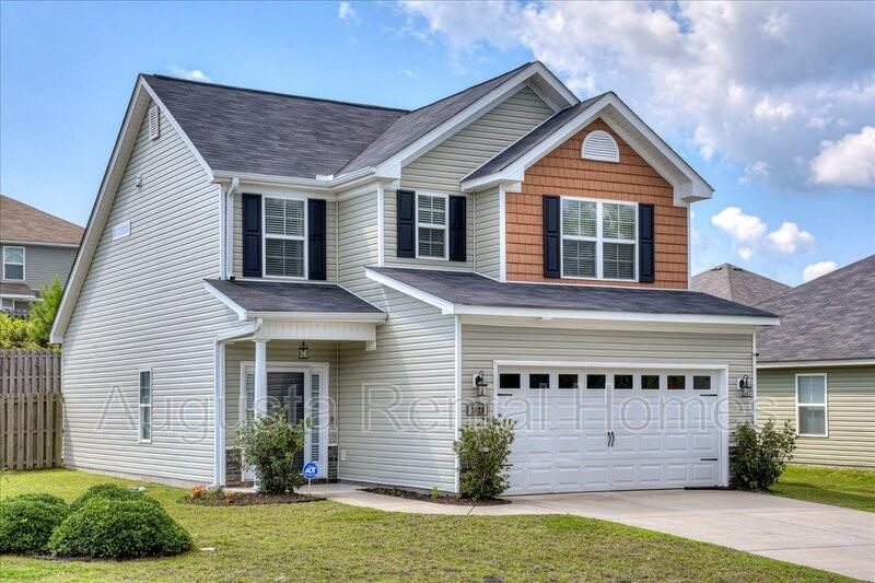 3028 Ashley Loop - Photo 2 of 37