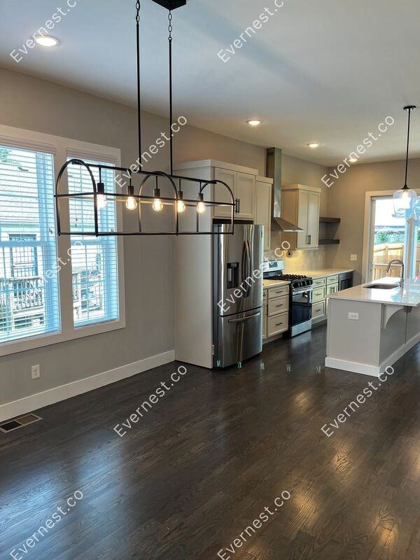 1705A Cass St - Photo 2 of 36
