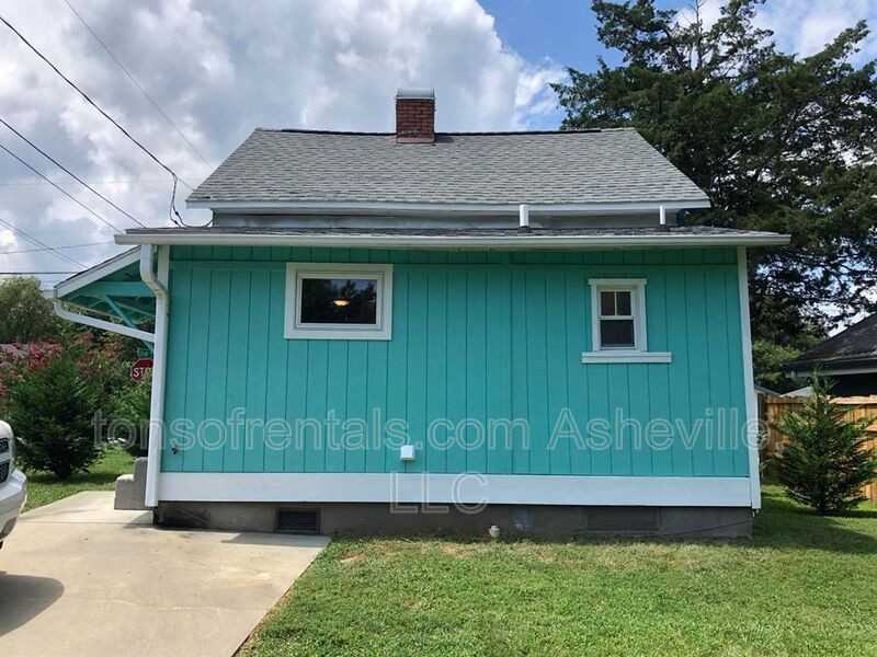 211 Fayetteville St - Photo 4 of 12