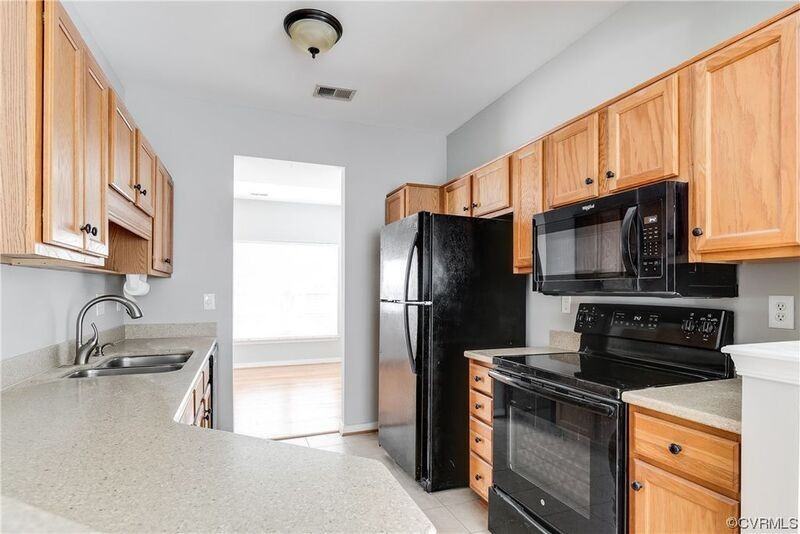 5500 Millstream Ln - Photo 4 of 12