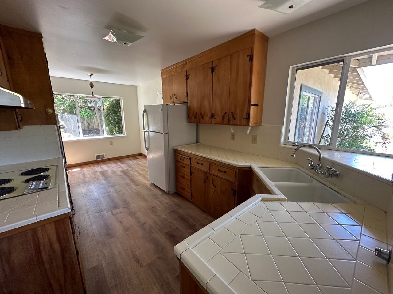 116 Amanda Lane - Photo 3 of 15