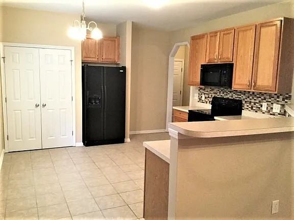 804 Indigo Ct - Photo 3 of 3