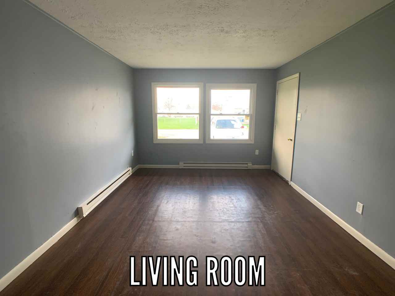 619 W Elm St #1 - Photo 3 of 12