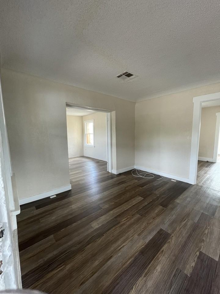 3522 Jackson Ave #1 - Photo 2 of 17