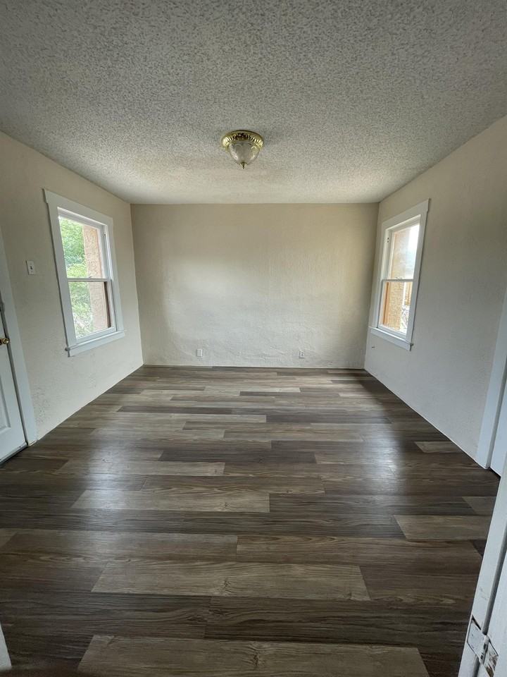 3522 Jackson Ave #1 - Photo 7 of 17