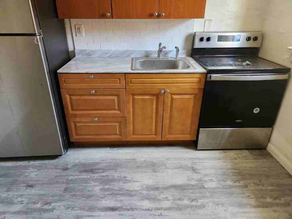 2257 Northwest 82nd Street - 1Unit 1 #1 - Photo 5 of 9