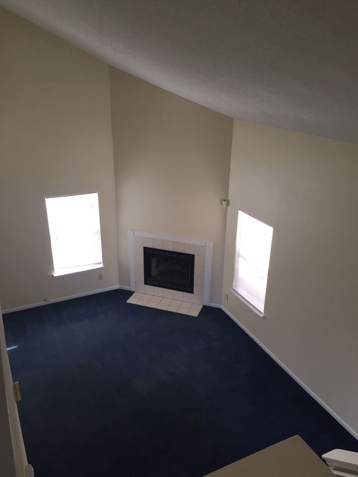 5227 Austral Drive #1 - Photo 7 of 10