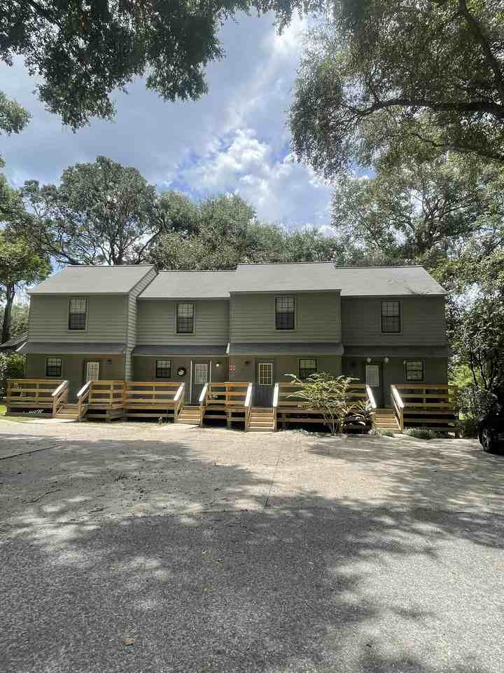 5475 Sombra Del Lago Dr #5475 - Photo 2 of 4