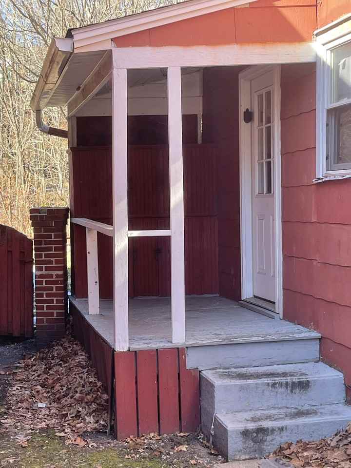 123 Main St #C - Photo 2 of 11