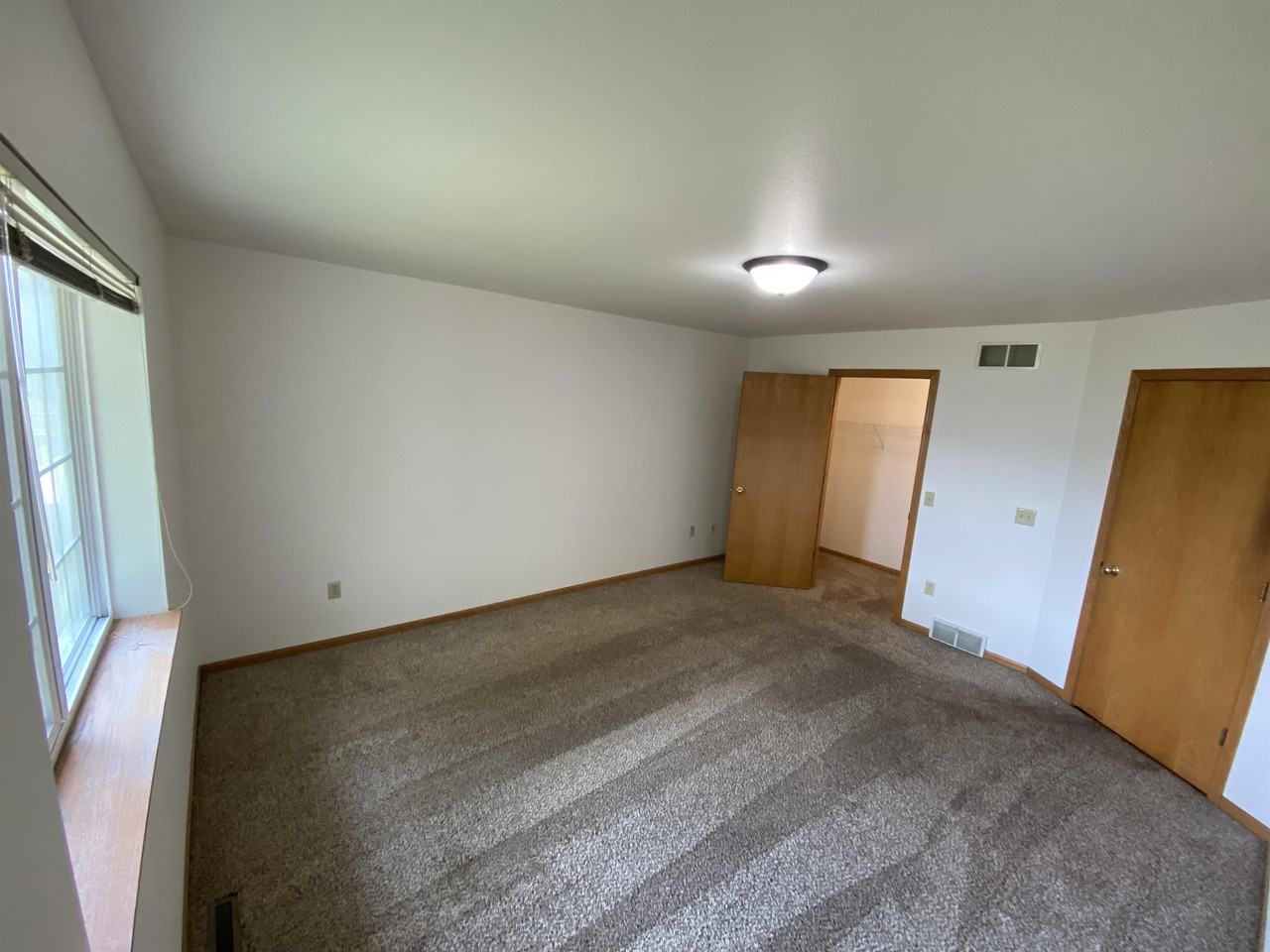 5719 Lake Edge Rd #1 - Photo 5 of 13