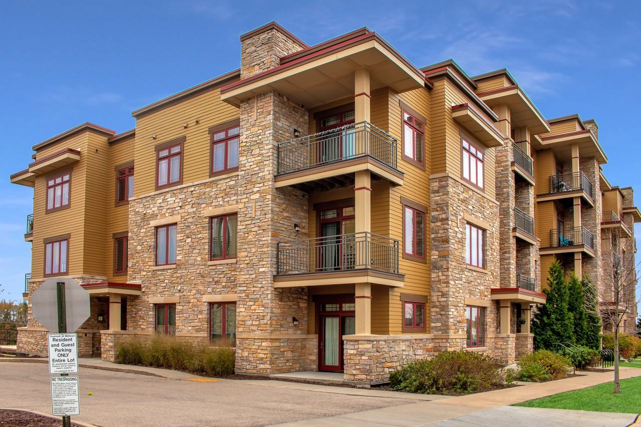 Overlook at Midtown - Photo 3 of 50