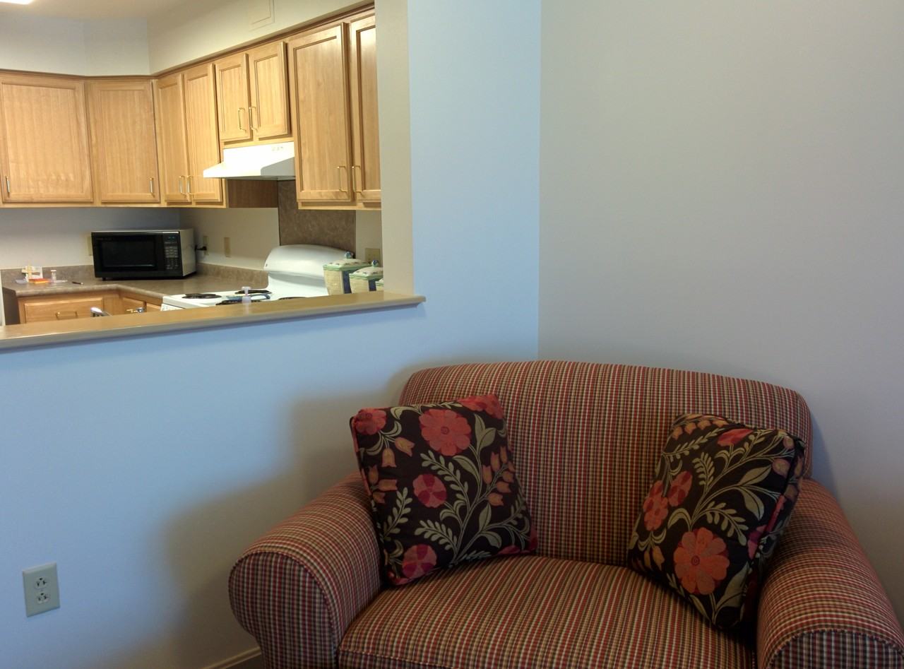 Ridge Avenue Senior Apartments - Photo 3 of 10