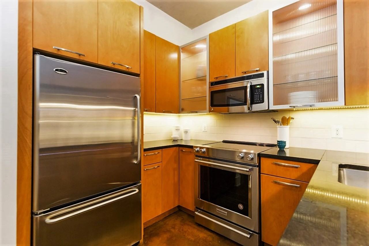 The Hudson - Photo 2 of 18