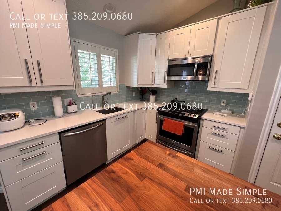 409 N 2750 W - Photo 2 of 18